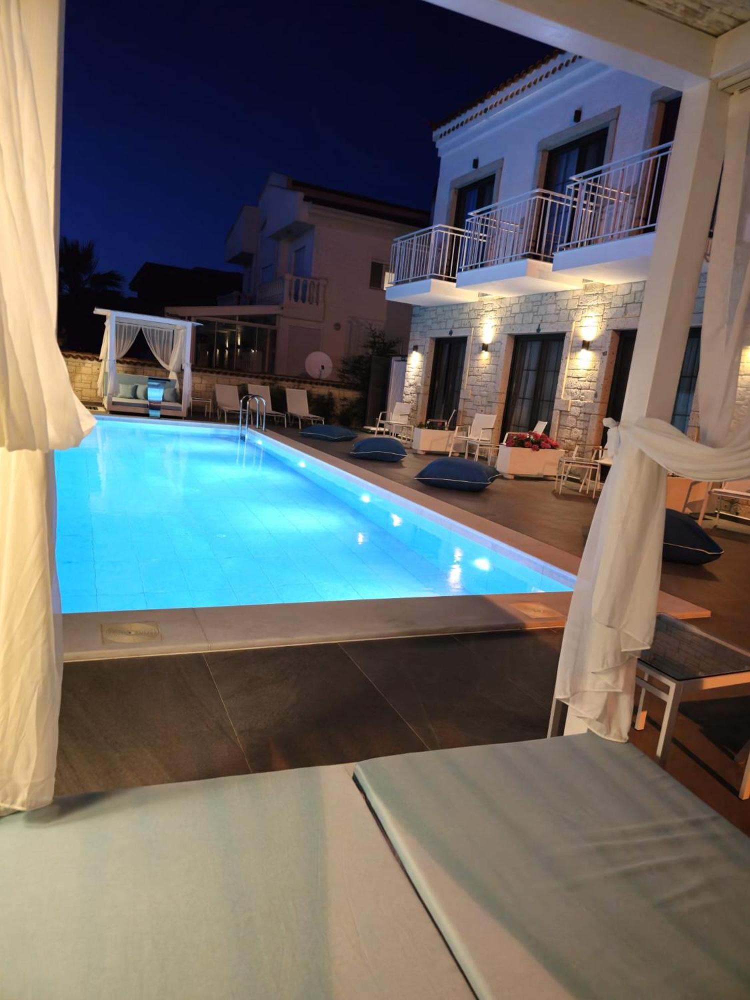 Bahar Butik Otel Çeşme Εξωτερικό φωτογραφία